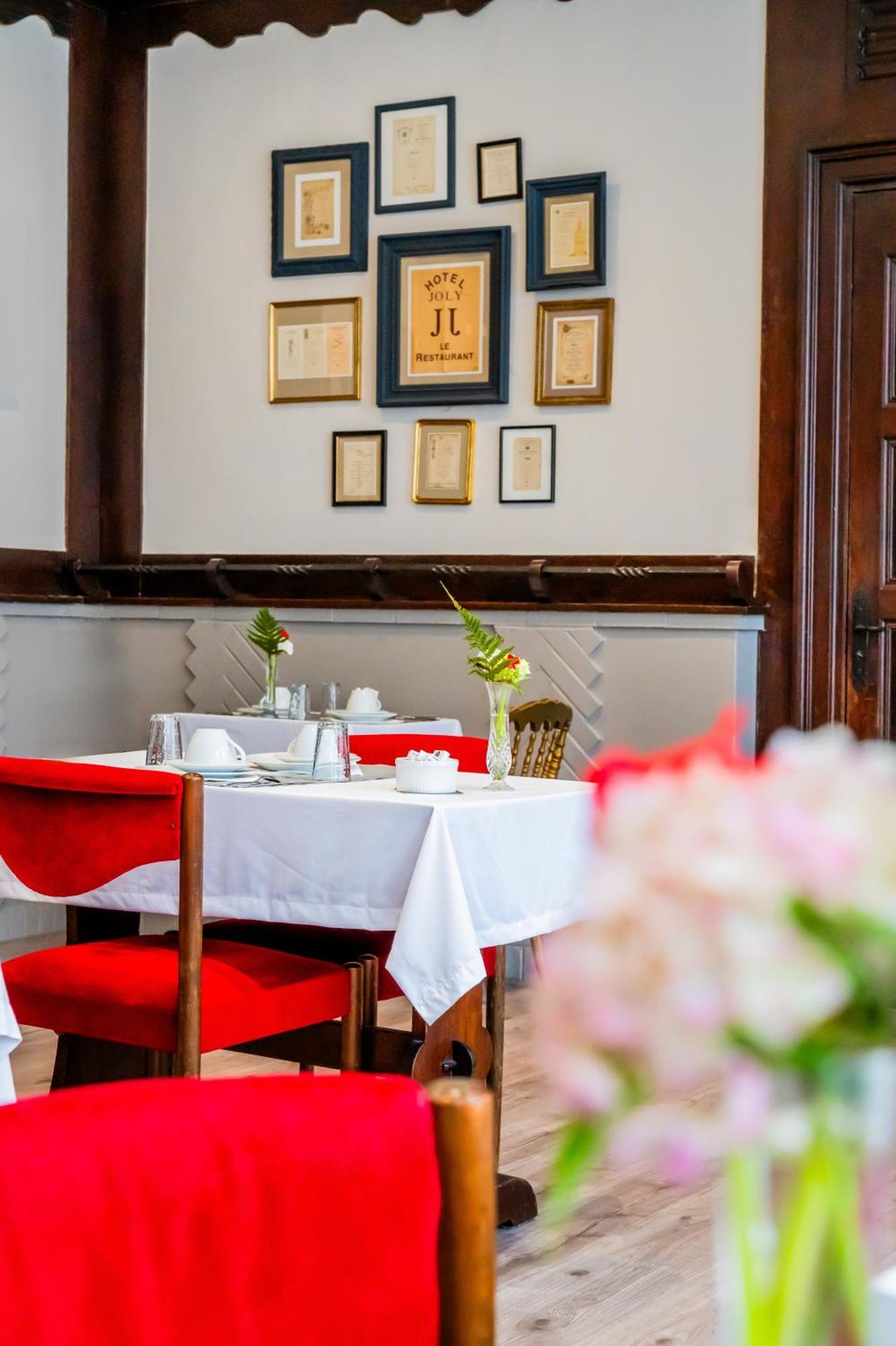 Hotel Joly Armentières 外观 照片