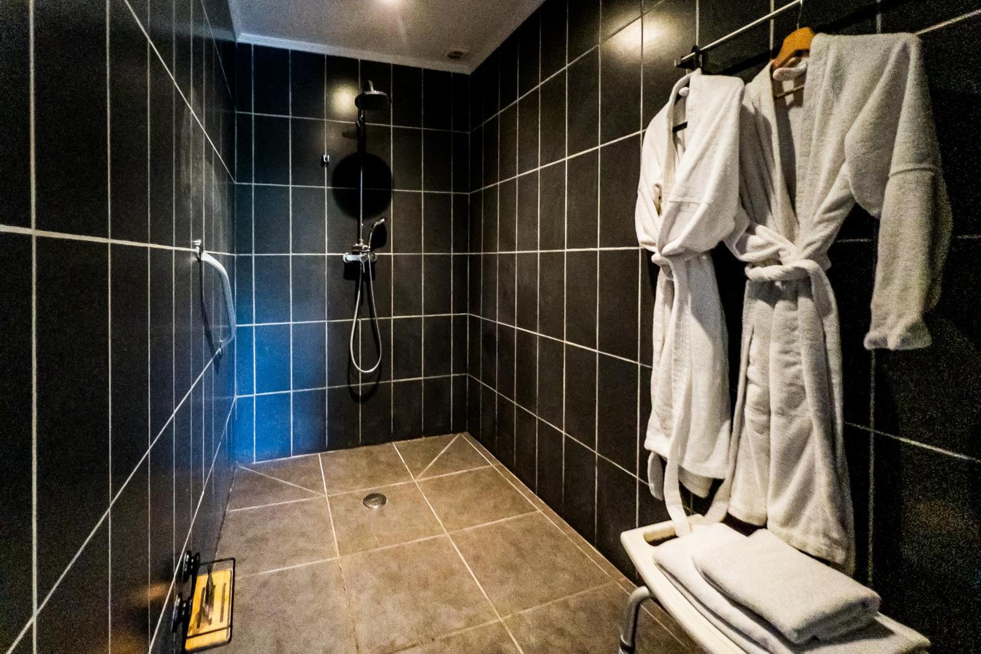 Hotel Joly Armentières 外观 照片